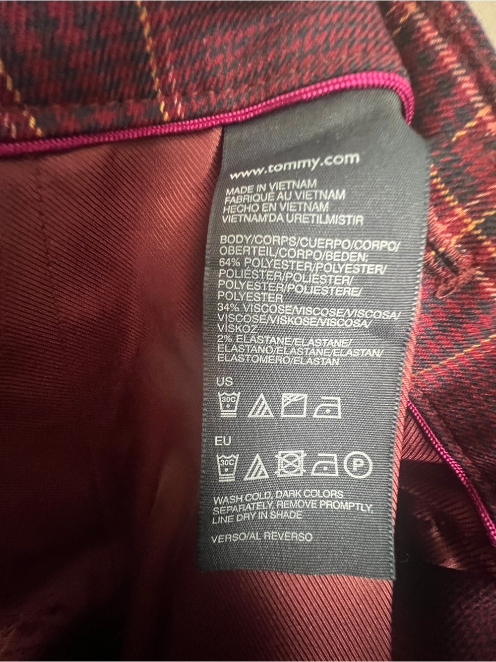 Tommy Hilfiger Plaid Preppy Hipster Pants Office School Holiday Burgundy SZ 10 - Picture 8 of 8